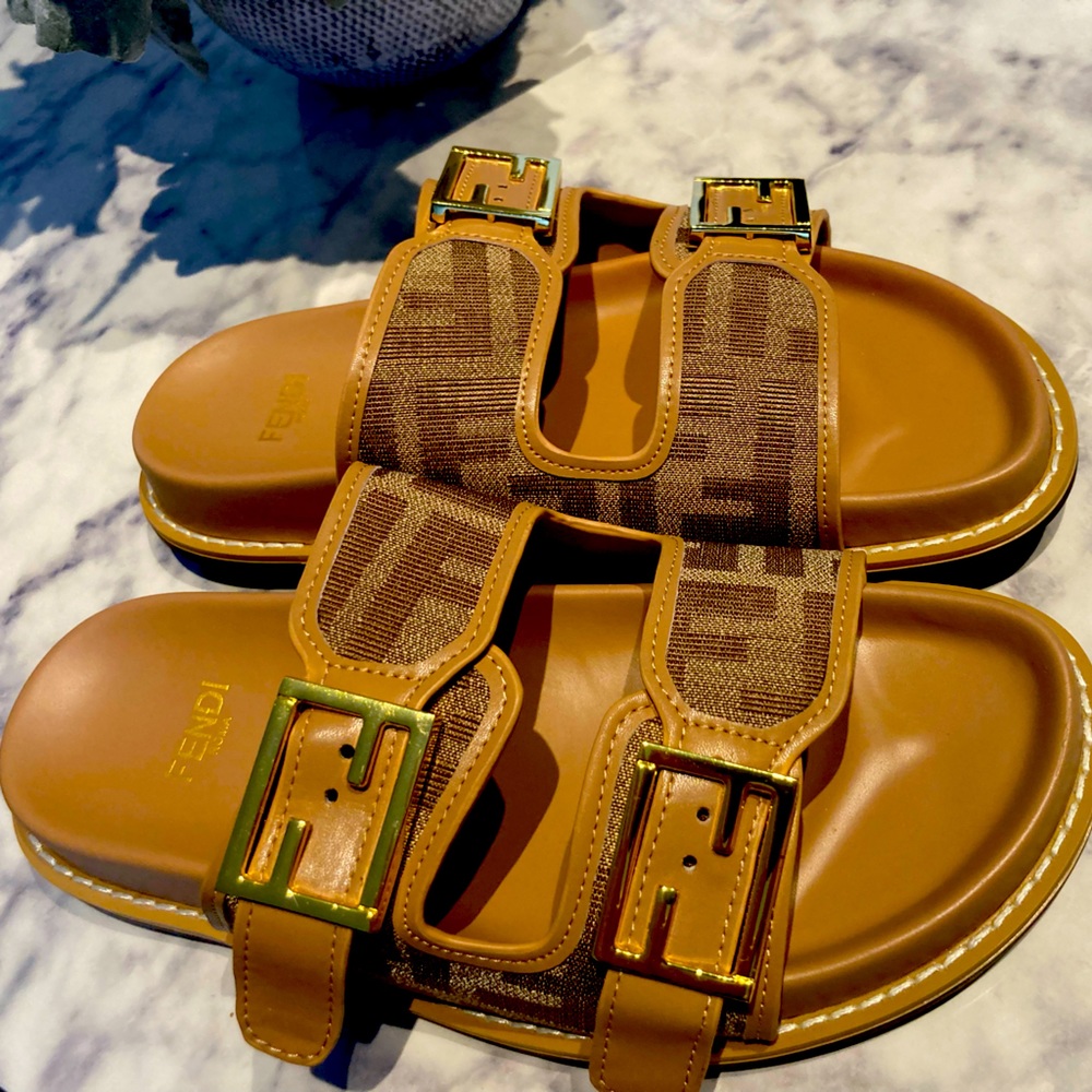 Summer☀️ Style Slides💲 - Picture 3 of 6